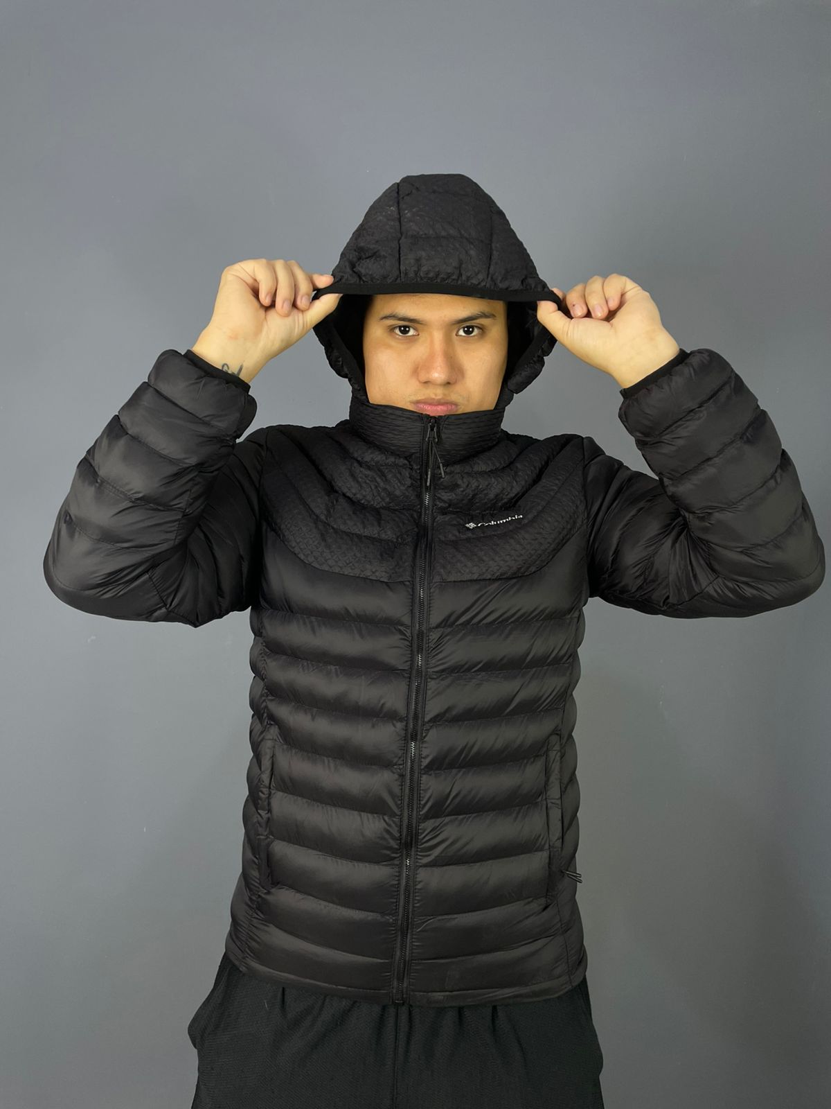 Casaca Columbia Hombre – negro Ligera y Acolchada