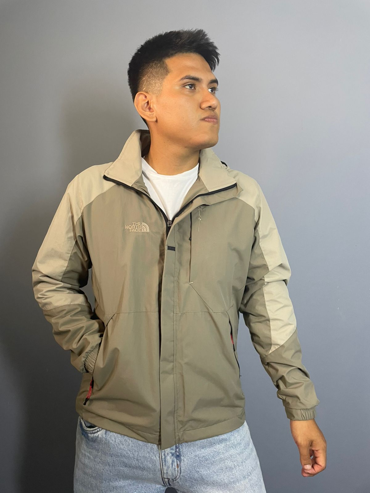 casaca cortaviento doble color