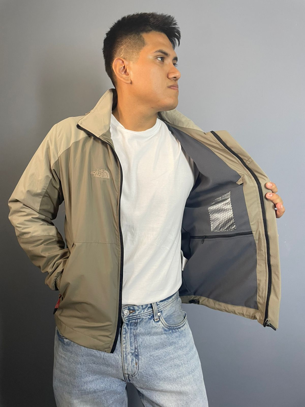 casaca cortaviento doble color