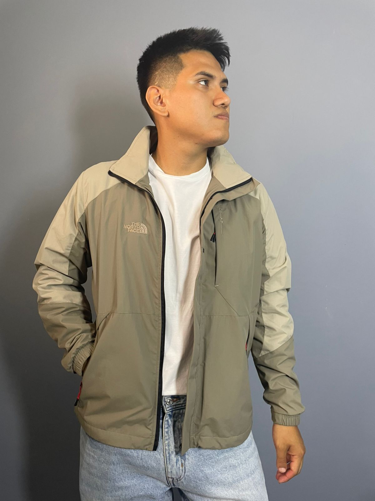 casaca cortaviento doble color