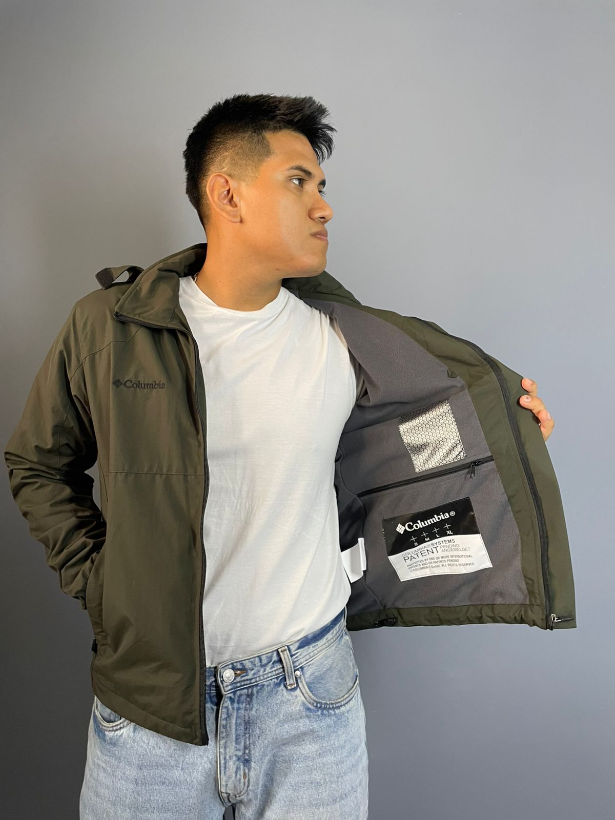 Casaca Cortavientos Montaña verde militar