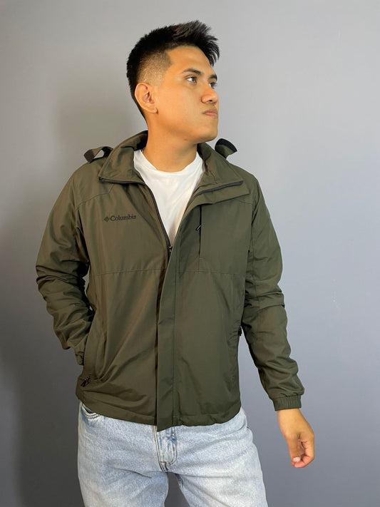 Casaca Cortavientos Montaña verde militar